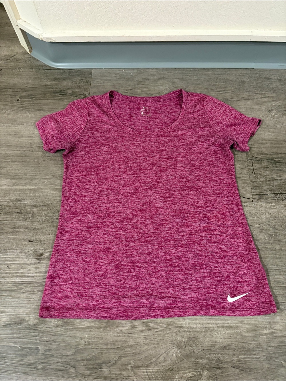 Nike Heathered Magenta Short-Sleeve Performance Tee